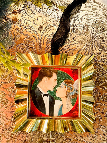 Vintage Art Deco Style Gold Hanging Photo Frame Ornament