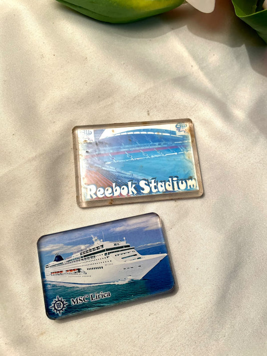 Vintage Travel Souvenir Fridge Magnets – Set of 2