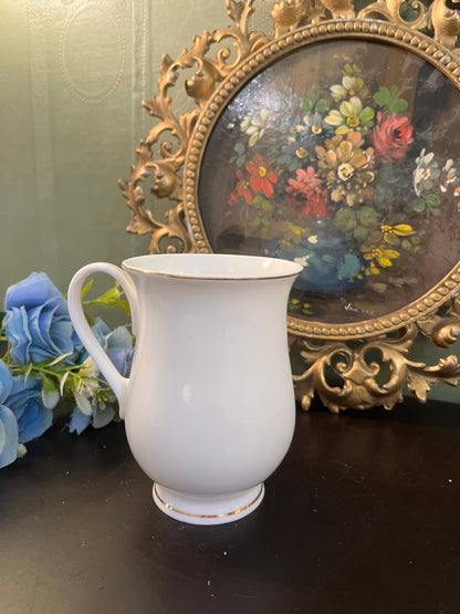 Classic White Fine Bone China Mug with Gold Trim