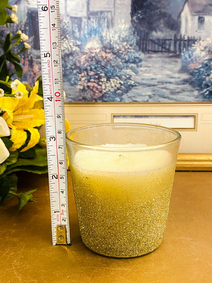 Gold Glitter Glass Candle – Elegant Festive Home Décor
