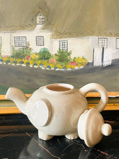Vintage Elephant Ceramic Teapot – Holly Barn Fine Bone China England