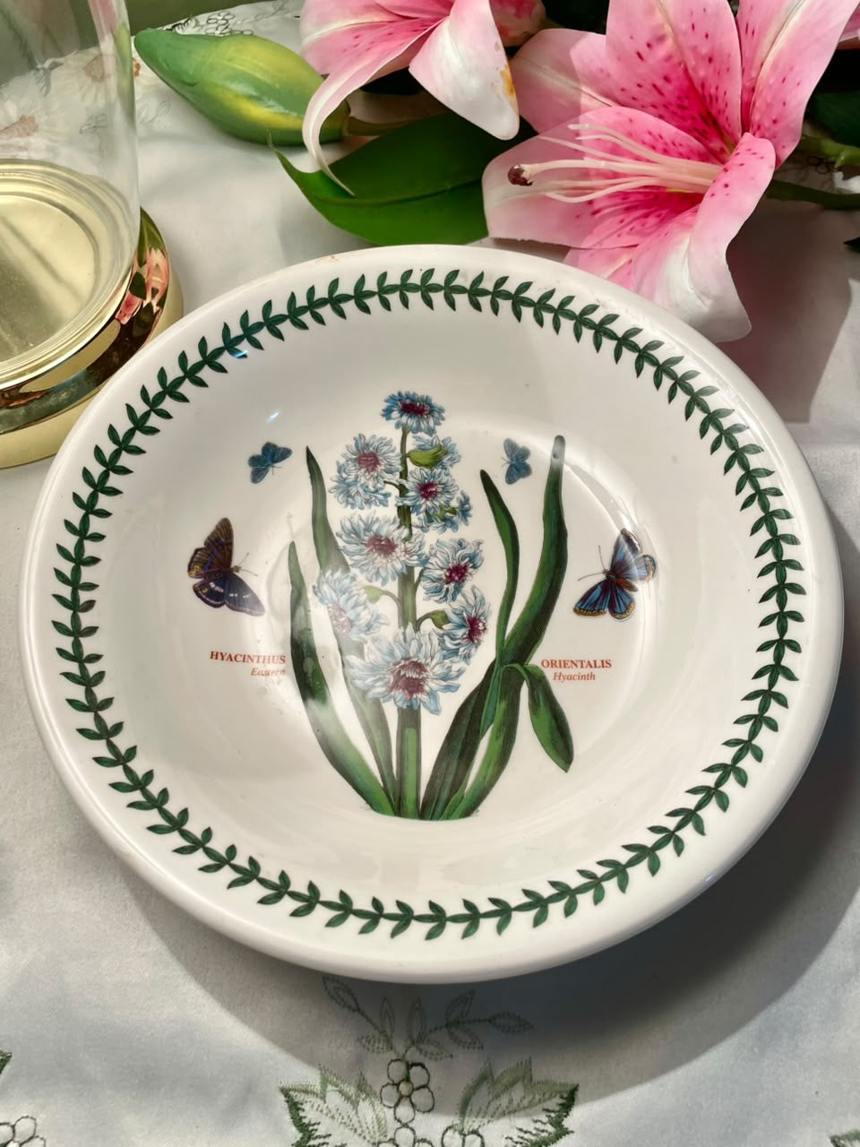 Portmeirion Botanic Garden Hyacinth Large Serving Bowl 22 cm Oven-Safe