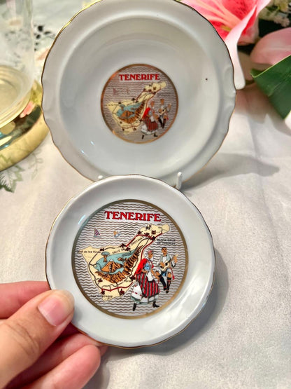 Tenerife Souvenir Wall Plates Set of 2 Gold Trim 9–11 cm
