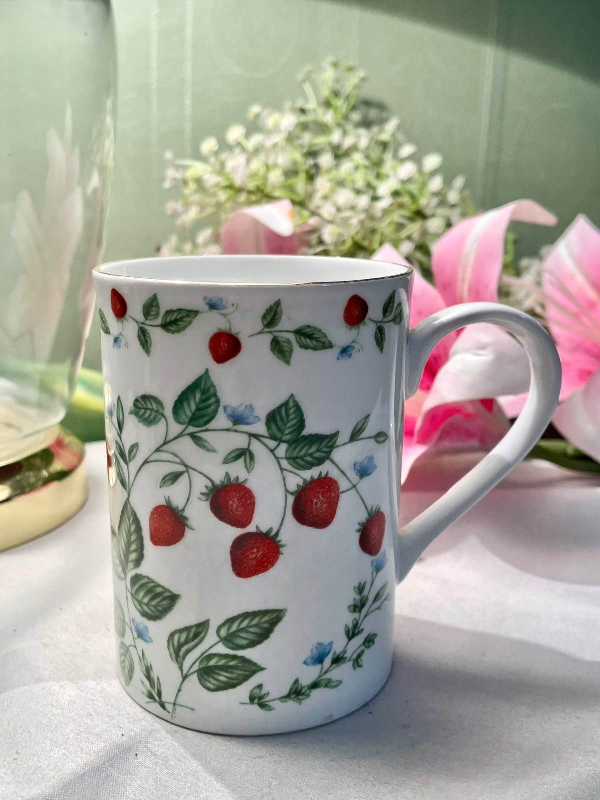 Seville Ceramics Bone China Strawberry Floral Mug 11cm