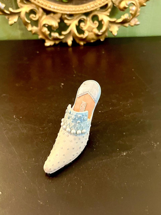 Vintage Mini Decorative Shoe Figurine