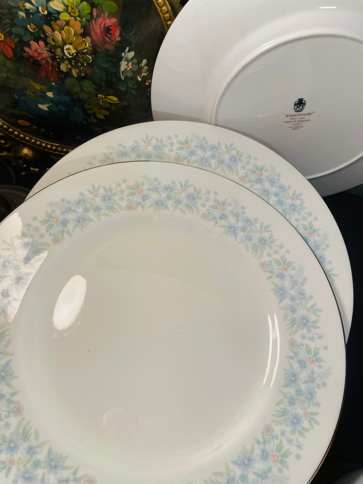 Wedgwood Wyndham Bone China Dinner Plates Set of 8 England
