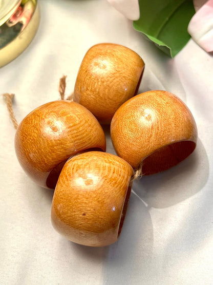 Set of 4 Polished Wooden Napkins Rings Ornaments Approx. 5 cm