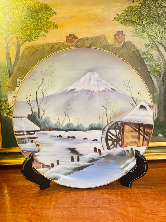 Vintage Hand-Painted Scenic Mountain Plate – Wall Decor