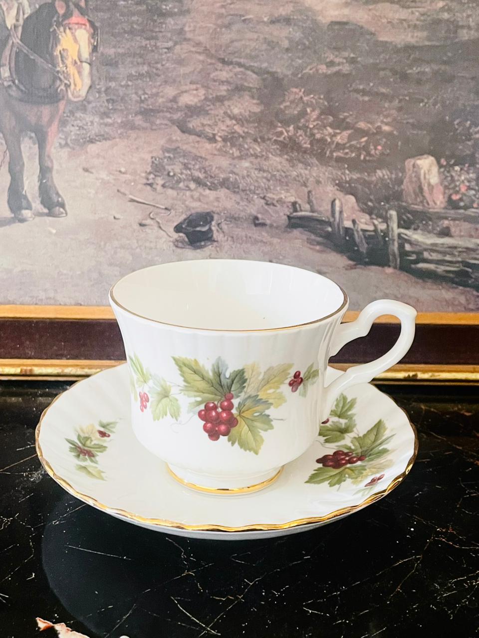 vintage tea cup Pakistan, Salisbury bone china England, English tea set, fine bone china Pakistan, collectible crockery Lahore, vintage crockery Pakistan, European bone china, gold rim tea set, rare thrift finds Pakistan, English floral tea cup saucer, high-end thrift Karachi, Sunset Kitchen collectibles