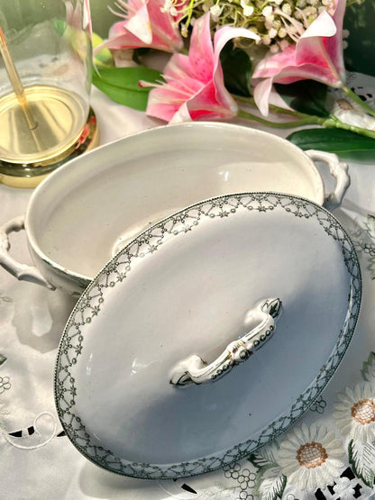 Green Floral Lidded Serving Tureen 2-Piece 26cm