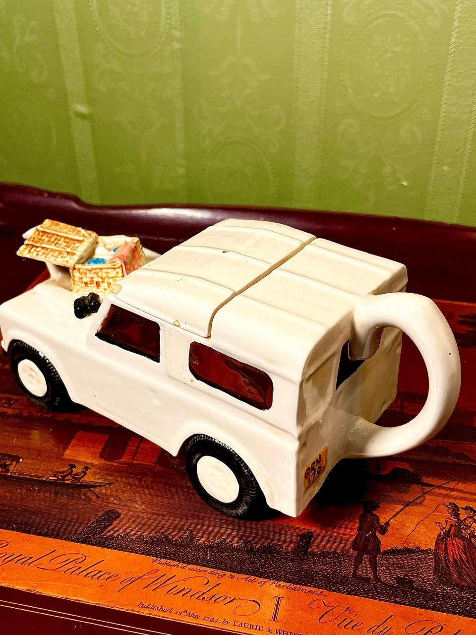 Vintage Camper Van Ceramic Teapot | 5 Inch Collectible Novelty Teapot