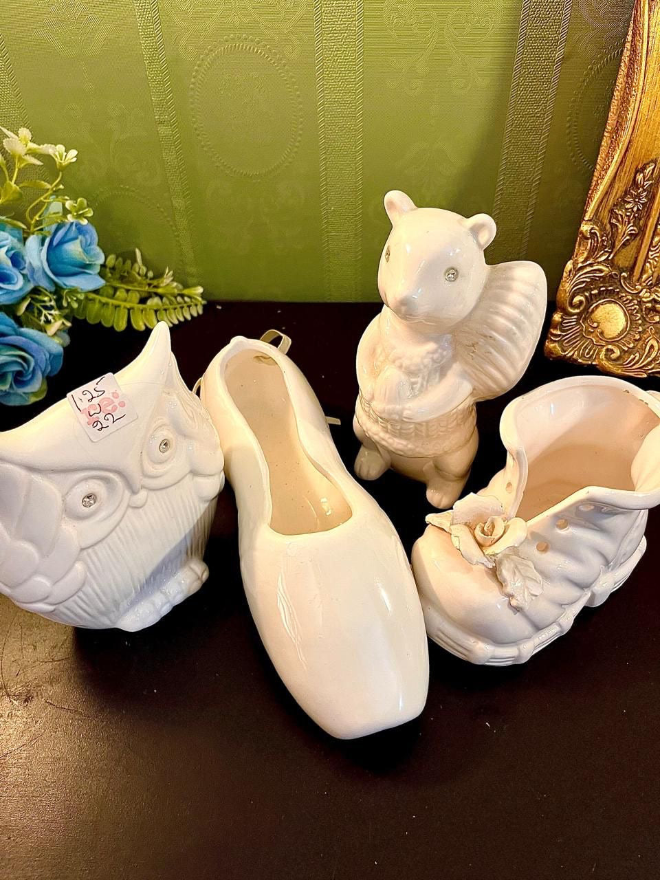 Vintage White Ceramic Figurine Vase Set 7 Inch