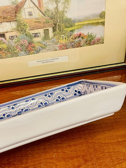 Hand-Painted Portugal Blue & White Ceramic Platter – 33cm – Artisanal