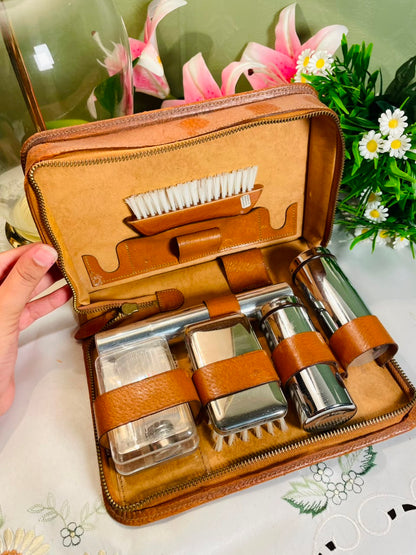 Brown Travel Grooming Kit with Fitted Case – 23 cm