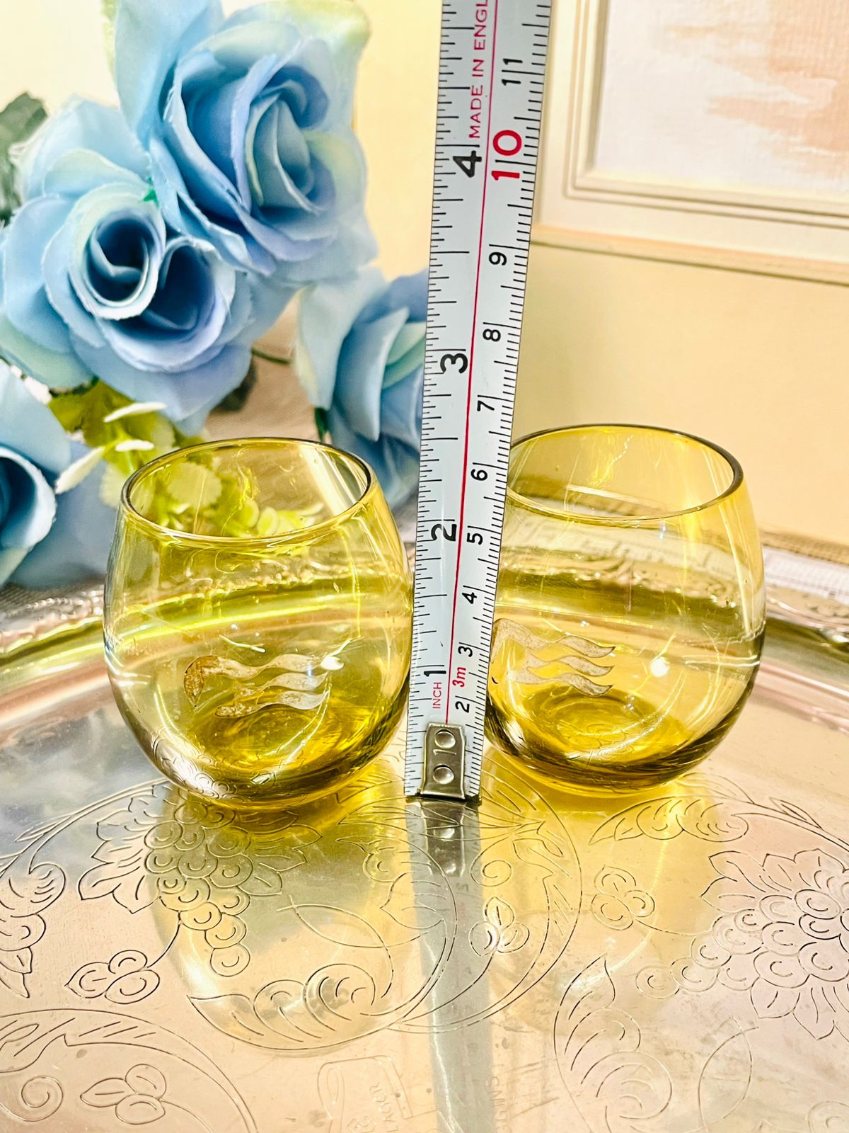 Vintage Coloured Tumbler Glass Set of 6  – Etched Wave