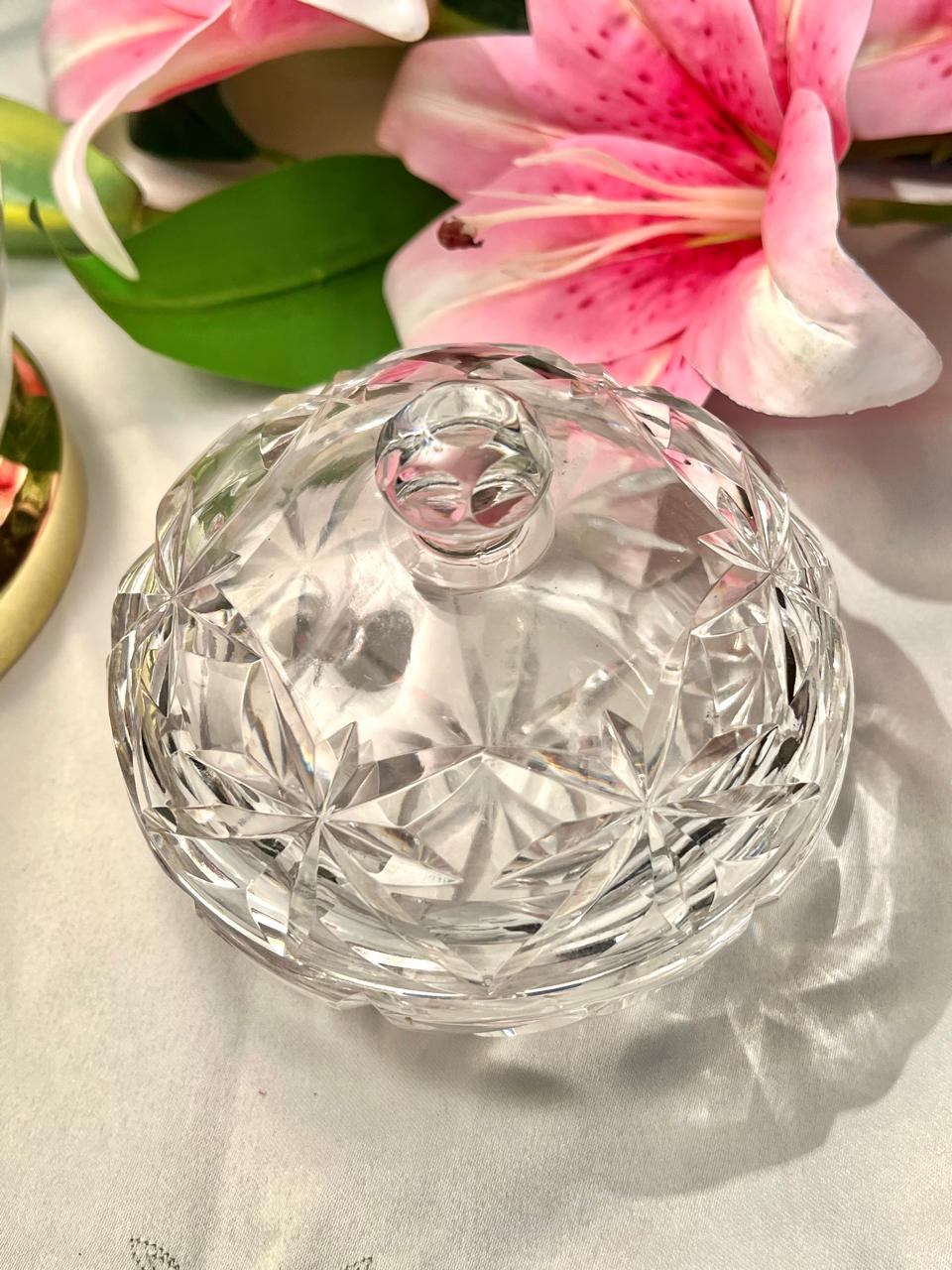 Vintage Clear Crystal Starburst Bowl with lid – 5 Inch