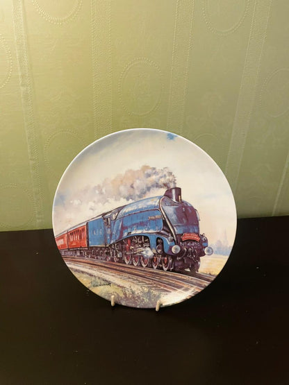 St Andrews Royal Doulton Room Train Plate 8"