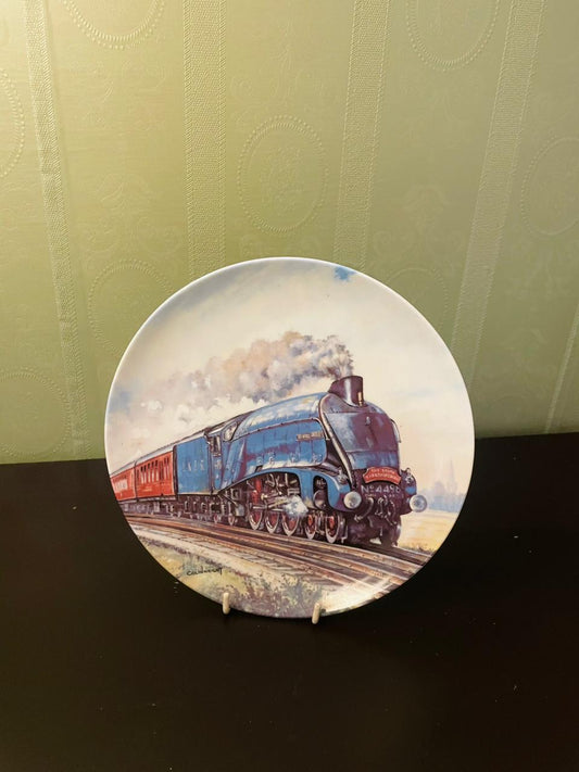 St Andrews Royal Doulton Room Train Plate 8"