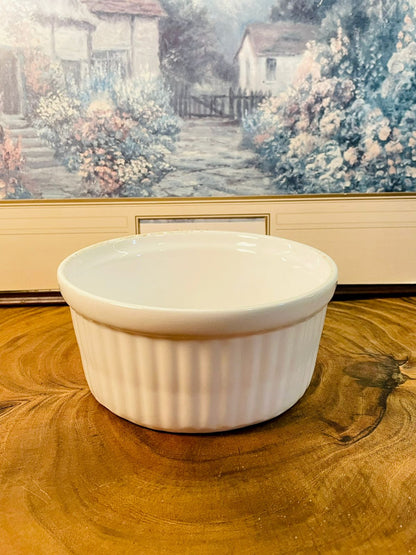 Set of 5 White Ceramic Ramekins | Soufflé Bowls Bakeware