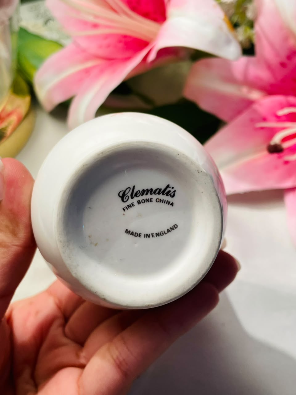 Clematis Fine Bone China Pink Floral Vase Approx. 12 cm