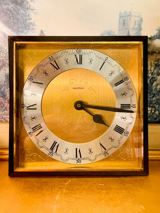 Vintage Square Brass Wall Clock Roman Numeral Gold Frame Decor