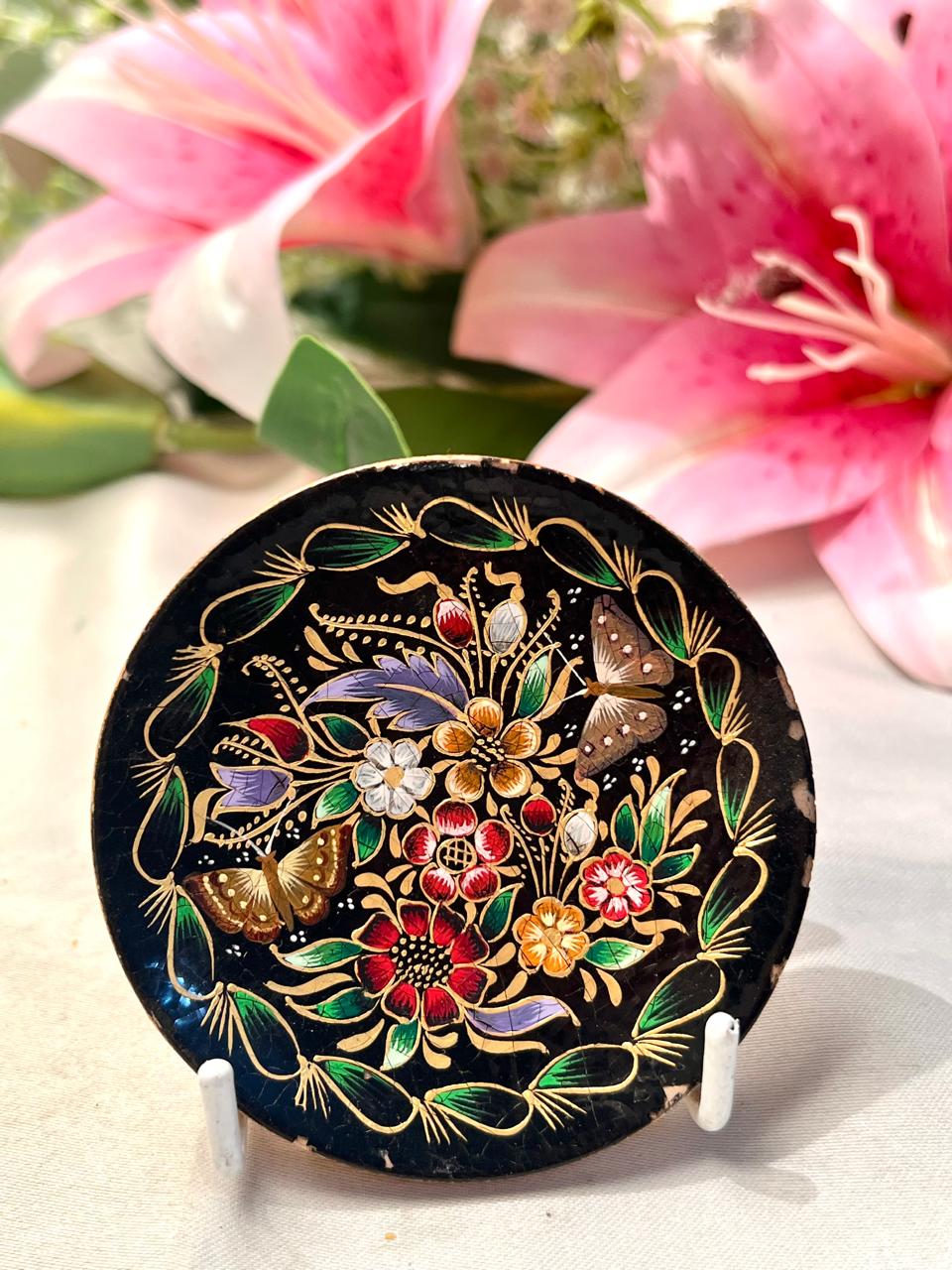 Hand-Painted Floral & Butterfly Decorative Plate Black Ground Approx. 8 cm