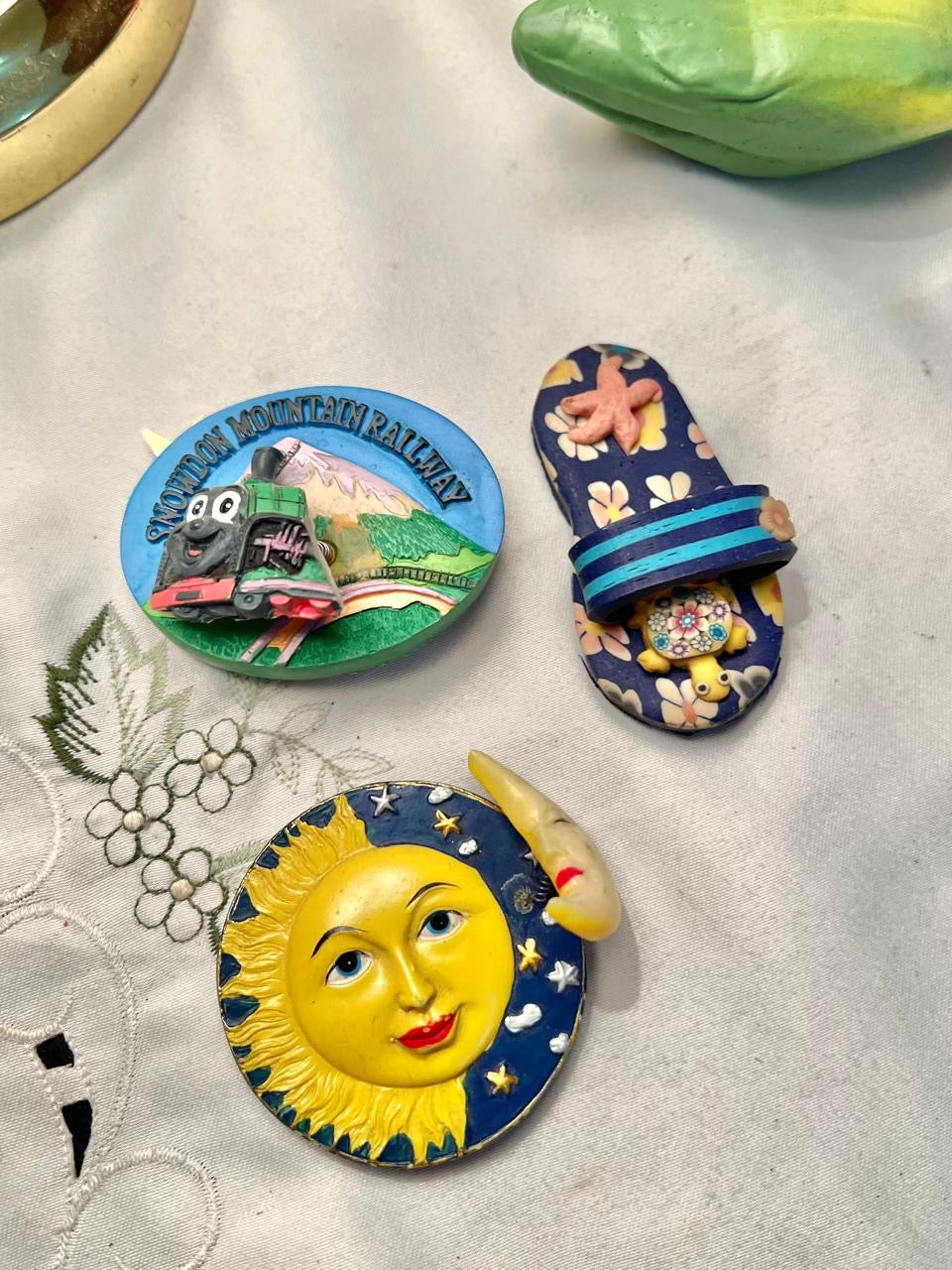 Decorative Souvenir Set – Snowdon Railway, Sun & Moon – 3 Pcs