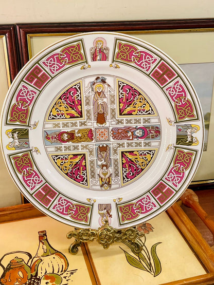 Spode, Spode Plate, Collector Plate, Bone China Plate, Celtic Plate, Medieval Art Plate, Wall Decor Plate, Vintage Decor, Display Plate, St Gall Plate, English Bone China, Spode England, Collectors Gift, Home Styling Decor, Art Plate, Rare Spode