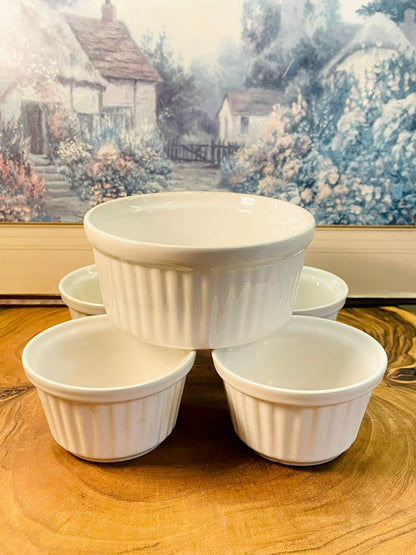 Set of 5 White Ceramic Ramekins | Soufflé Bowls Bakeware