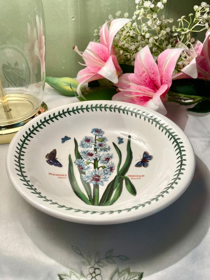 Portmeirion Botanic Garden Hyacinth Large Serving Bowl 22 cm Oven-Safe