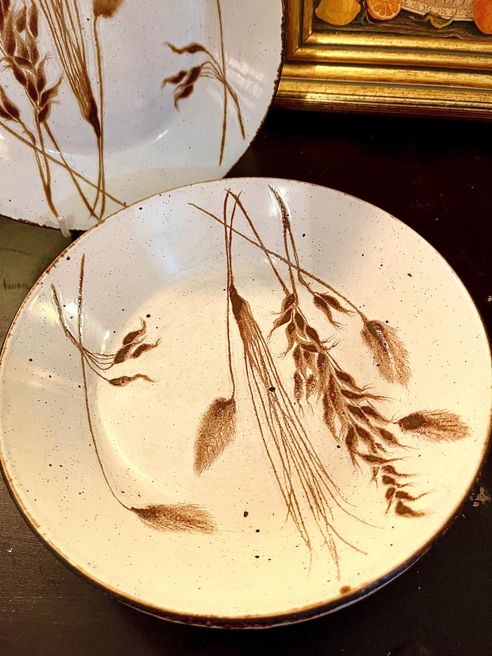 Vintage Wheat Motif Ceramic Serving Bowl 20 cm