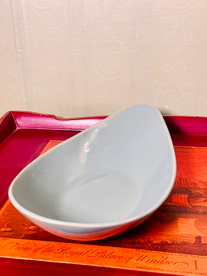 Denby Stoneware Grey-Green Oval Serving Dish – 30cm