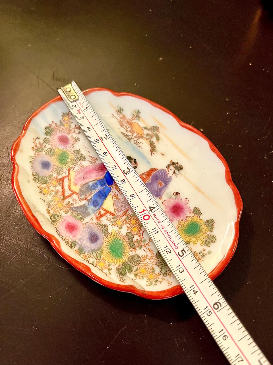 Vintage Geisha Chrysanthemum Porcelain decorative Plate – 6 Inch