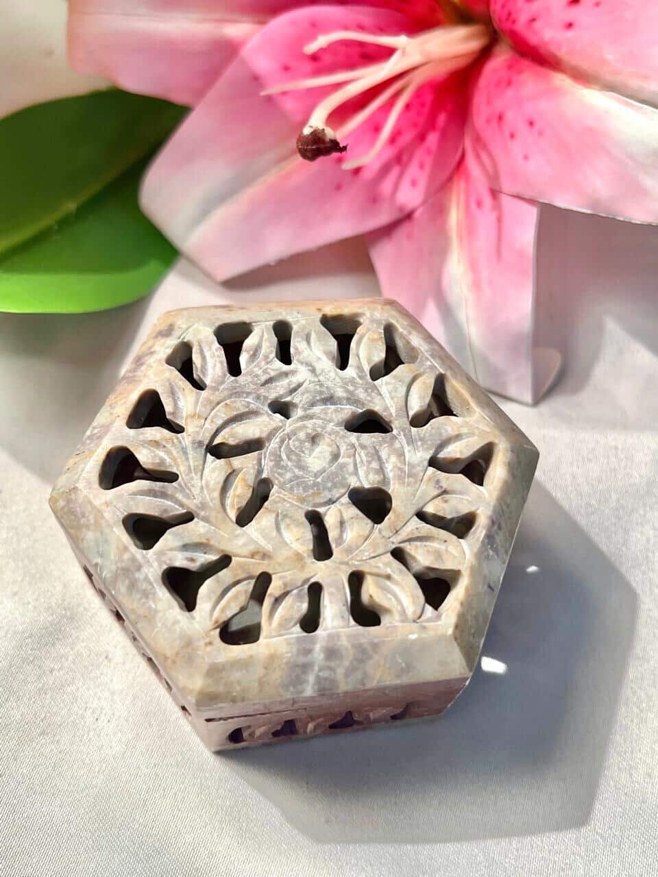 Vintage Carved Stone Hexagonal Trinket Box Floral Lid 10 cm