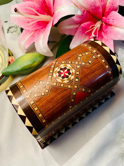 Vintage Inlaid Wooden Jewellery Box Approx. 16 cm