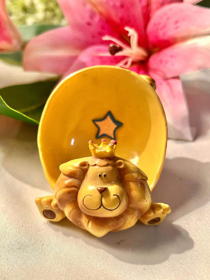 Vintage Yellow Lion Ceramic Trinket Holder Approx 8 cm