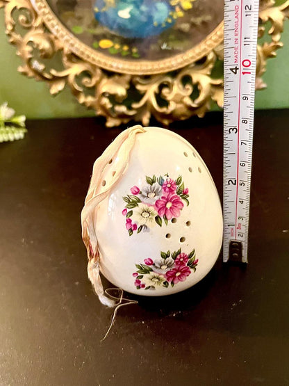 Vintage Floral Ceramic Pomander