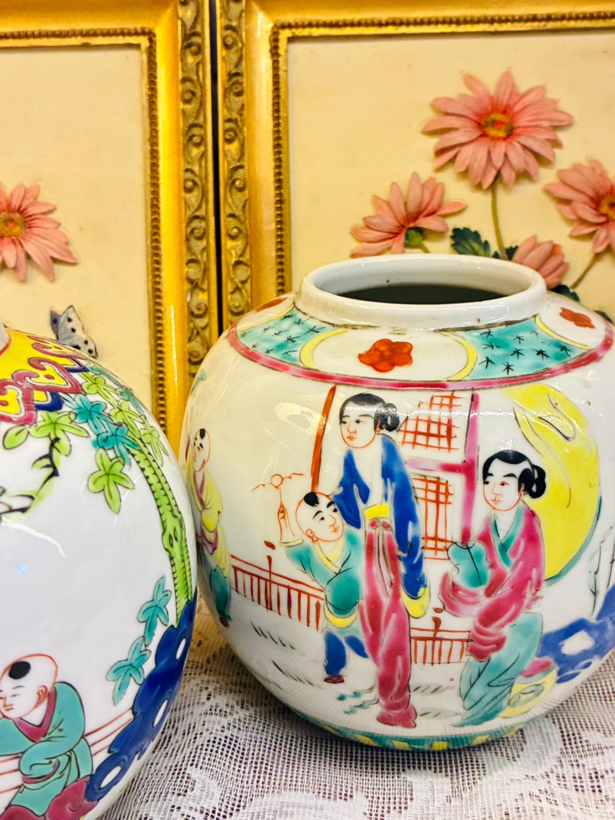 Vintage Porcelain Oriental Vases Pair (3200 each)