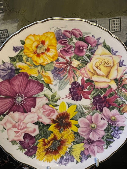 Royal Albert Collectors Wall Plate – Birthday Bouquet “ Display Plate 8.5" [Rare Find]