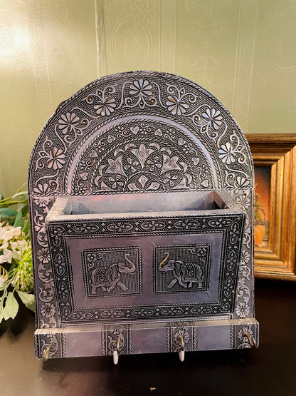 Antique Embossed Metal Wall Letter & Key Holder – 28 cm
