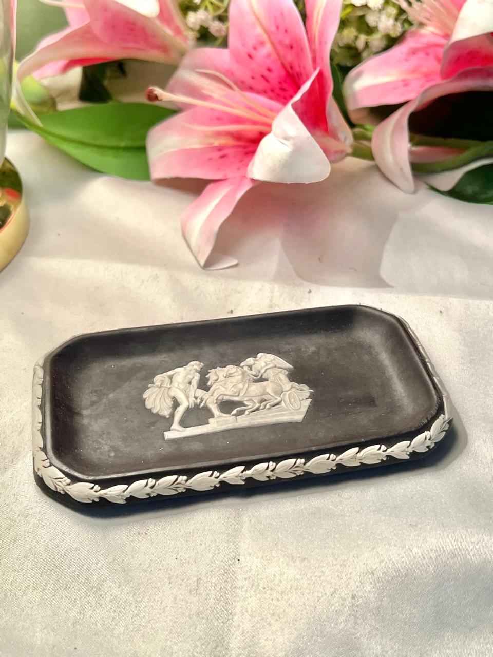 Wedgwood Jasperware Black & White Classical Relief Tray Approx. 15 cm