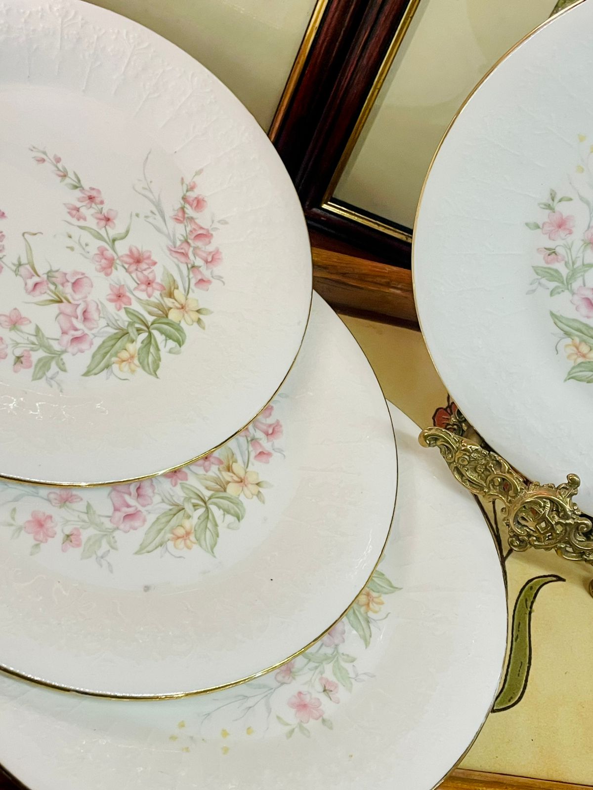 Royal Albert “For All Seasons – Parkland” Floral Plates (Set of 4)(3200 each)