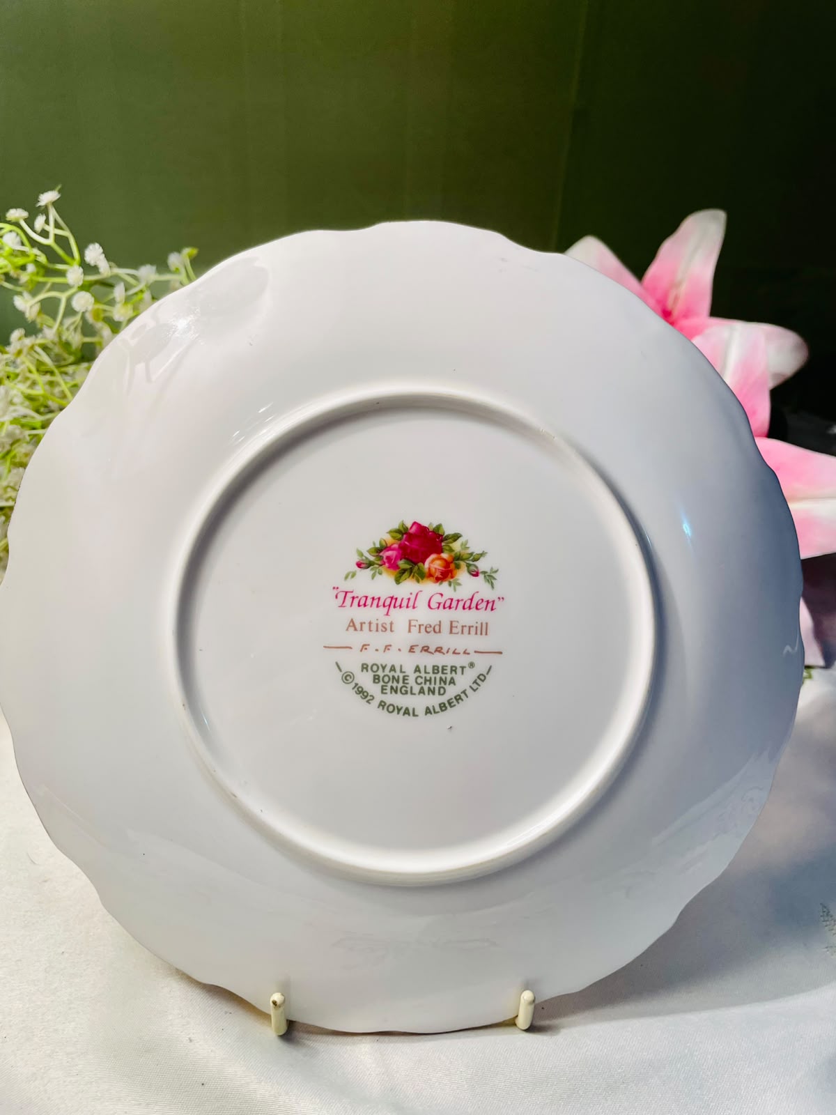 Royal Albert Tranquil Garden Decorative Plate – 8 Inch