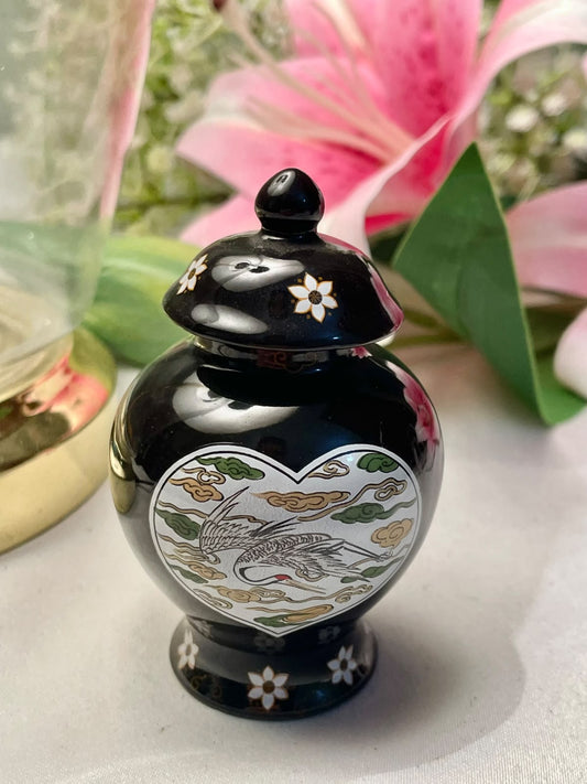 Franklin Porcelain Japanese Crane Lidded Jar, 3.5 in