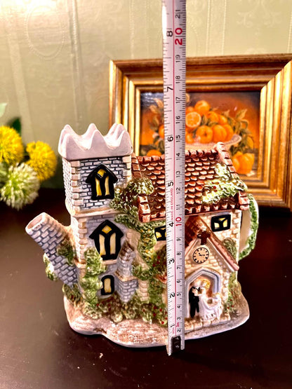 Vintage Castle Cottage Ceramic Teapot – 6 Inch