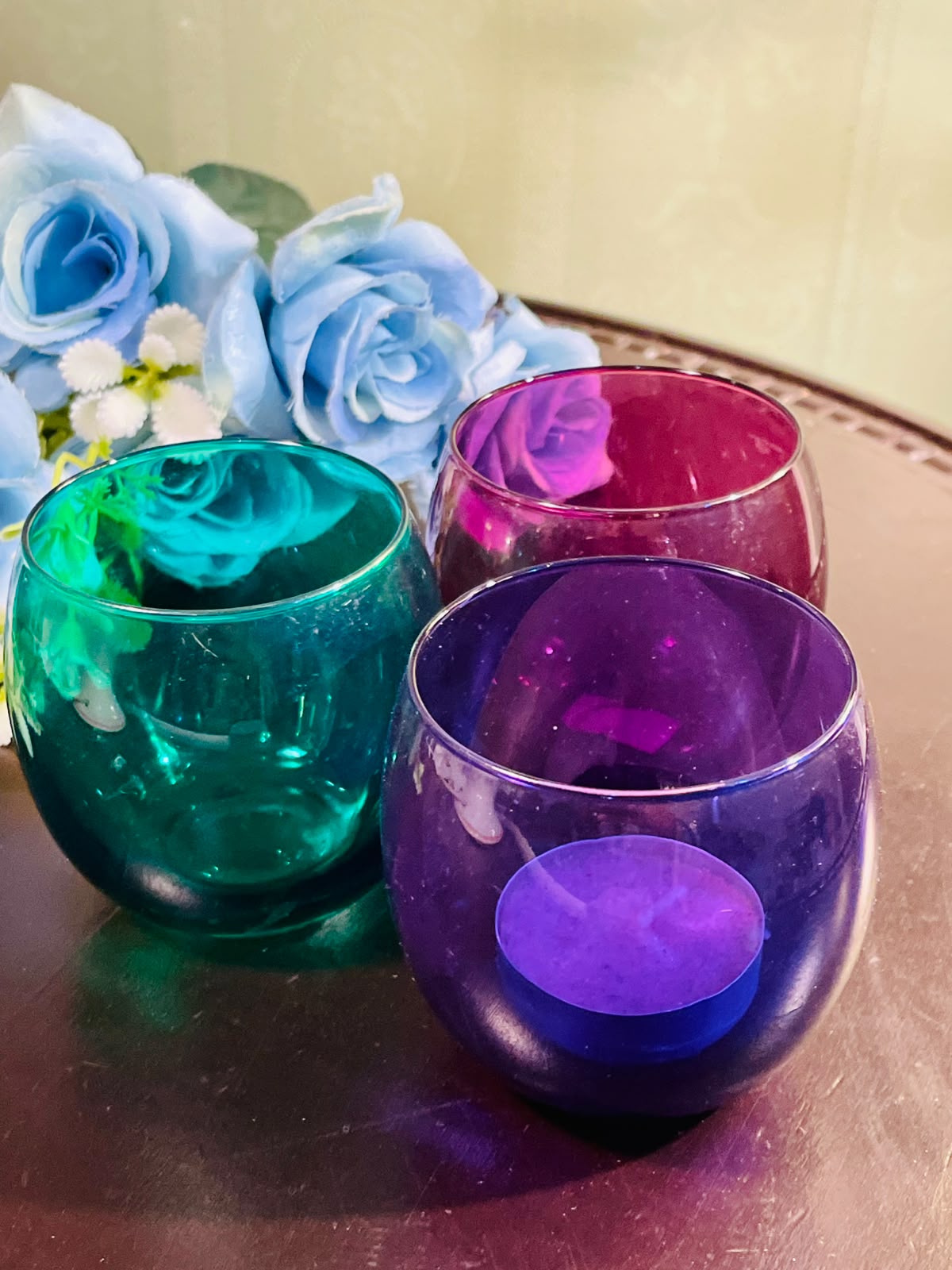 Vintage Coloured Crystal Tealight Candle Holders – Set of 3 (8cm)