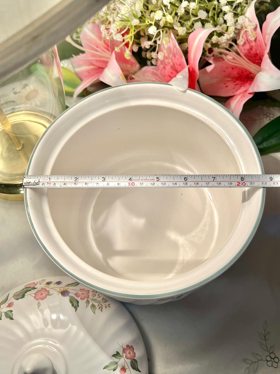 BHS Victorian Rose Covered Serving Bowl 9 in Made in Britain