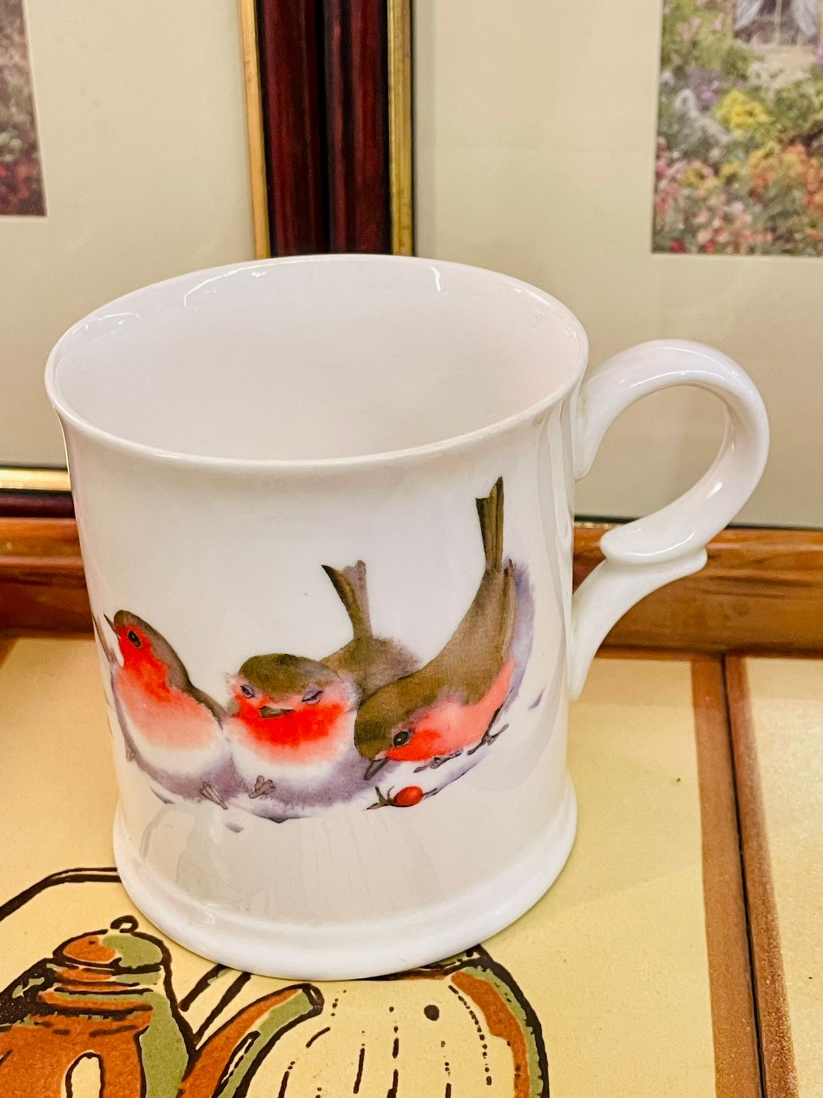 Winter Robins Fine Bone China Mug – V. Pfeiffer – Made in England