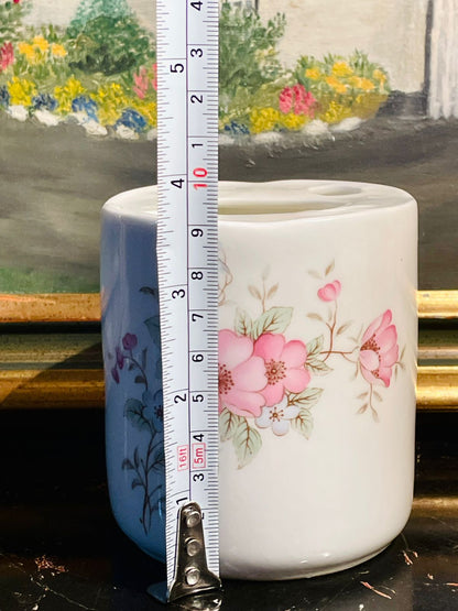 Rosanne Fine China Floral Toothbrush Holder – Made in England (9cm)