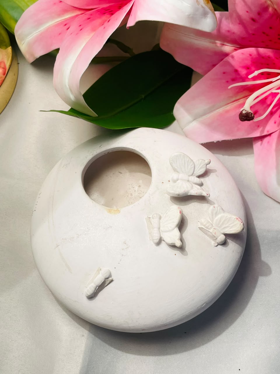 White Butterfly Decorative Vase Approx. 11 cm
